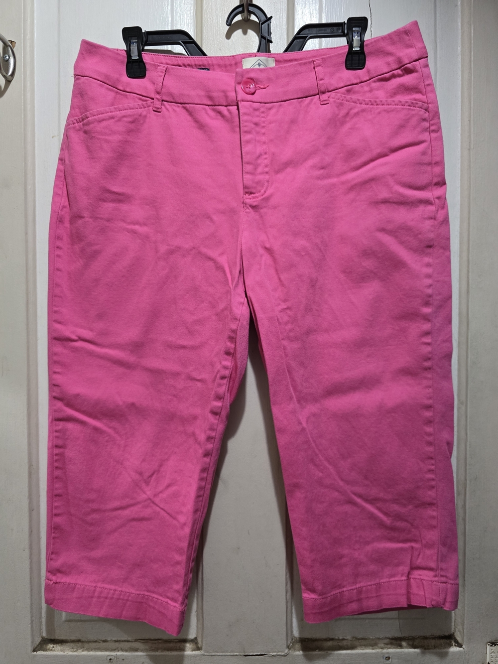 St. John's Bay Bright Pink Casual Capri